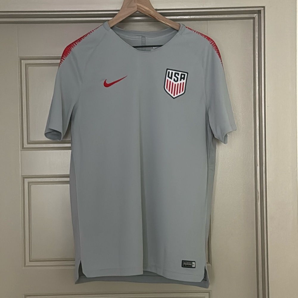 USMNT Training Top